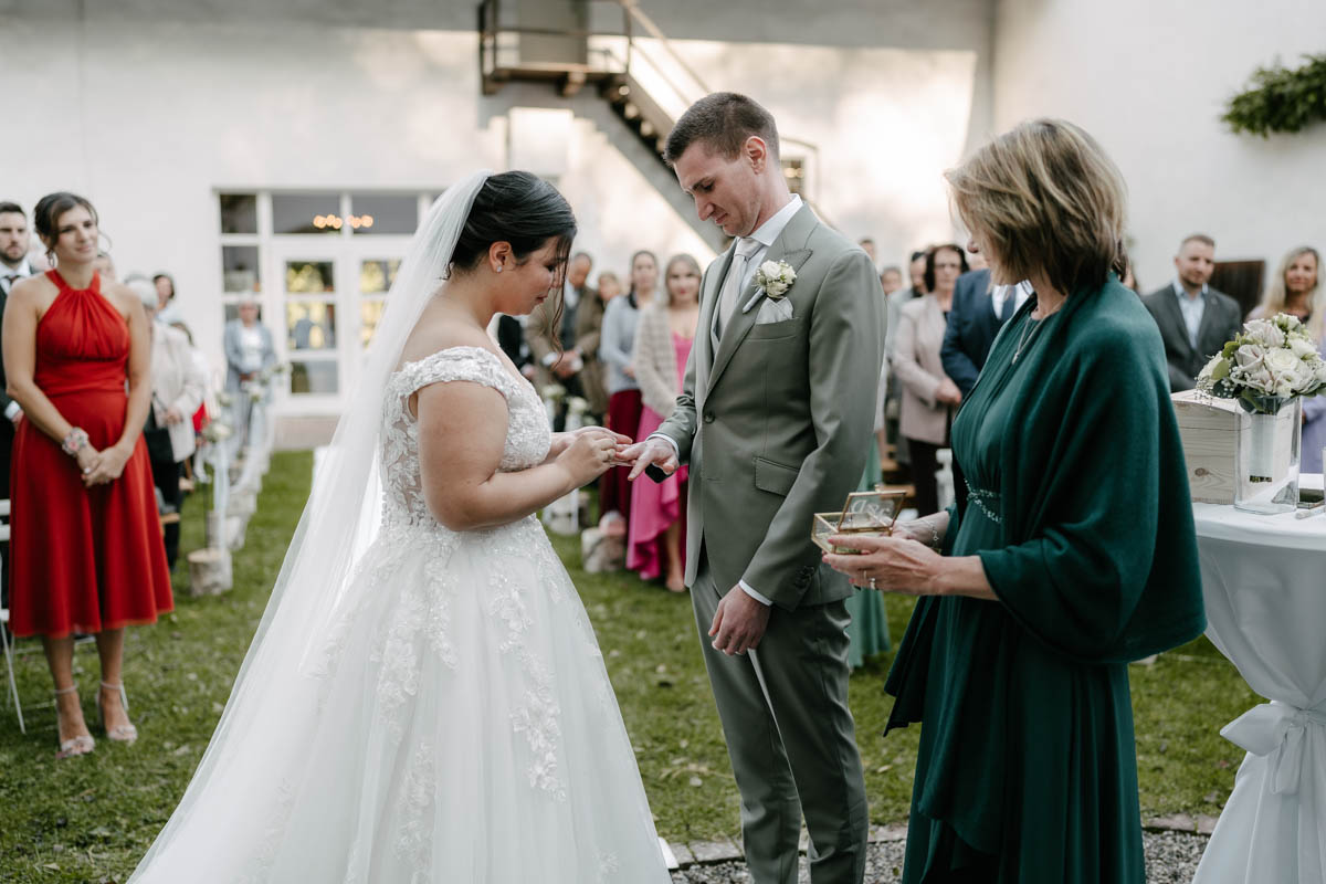 hochzeit hofgut lilienhof ihringen Lukas Lehmann Hochzeitsfotografie